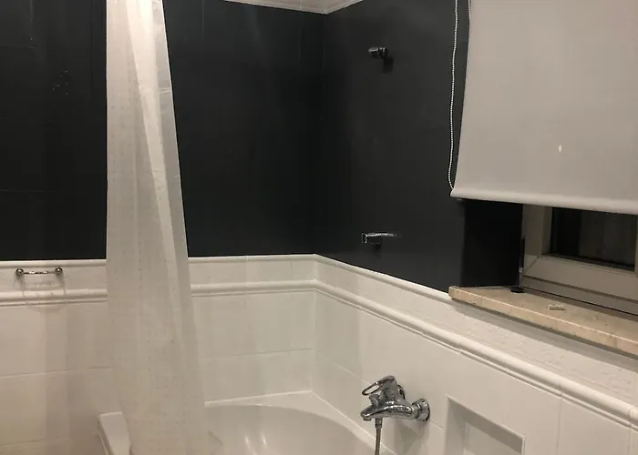 2 Double Bedrooms In The Heart Of Jezyce شقة